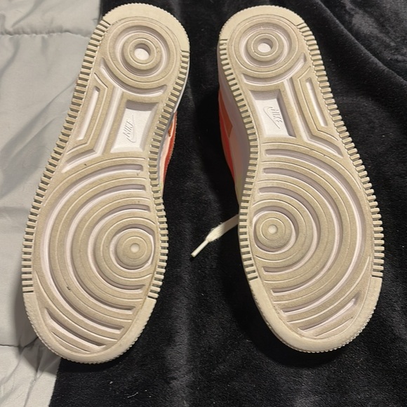 Nike Air Force One - Picture 5 of 6